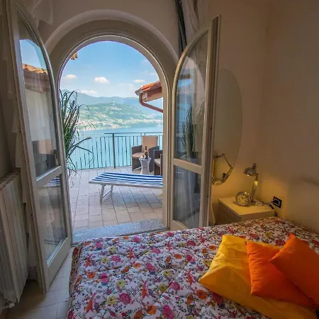 Apartment In Spiglia Mit Grosser Terrasse Und Seeblick *